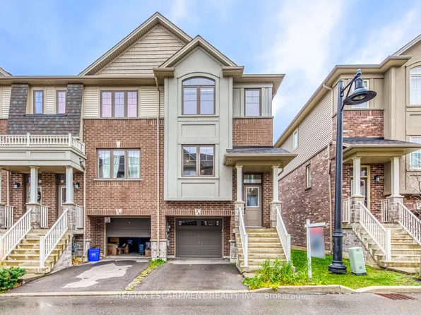 28 Barley Ln, Hamilton, ON L9K 0K1