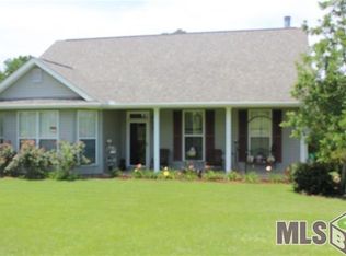 40899 Canary Ln, Franklinton, LA 70438
