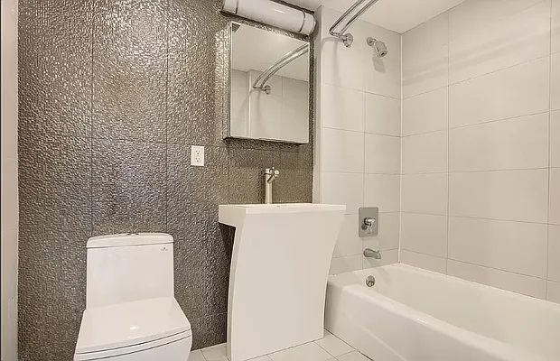 Rented by Compass | media 10