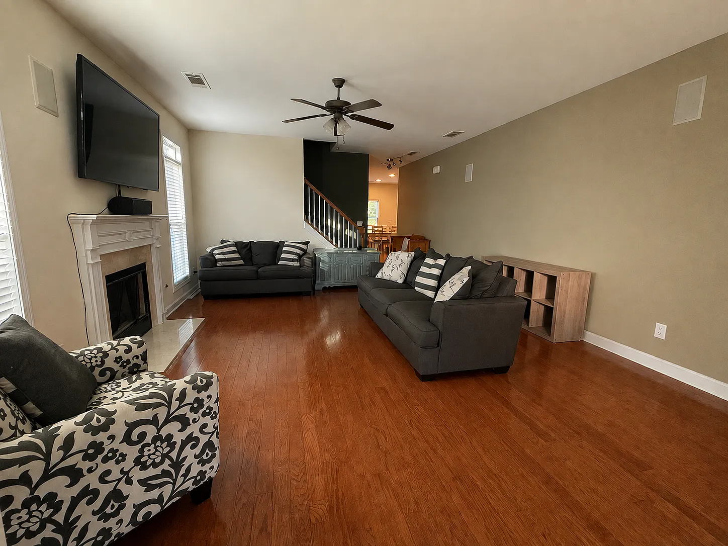 4 bed, 2.5 bath, 2277 sqft, $2,800 — Photo 4