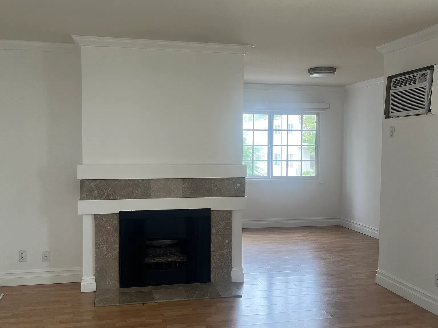 1 bed, 600 sqft, $2,625 — Photo 2