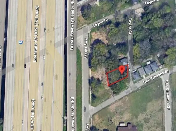 21 Taylor Ct, Houston, TX 77020