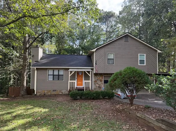 87 Fox Ridge Ct, Dallas, GA 30157