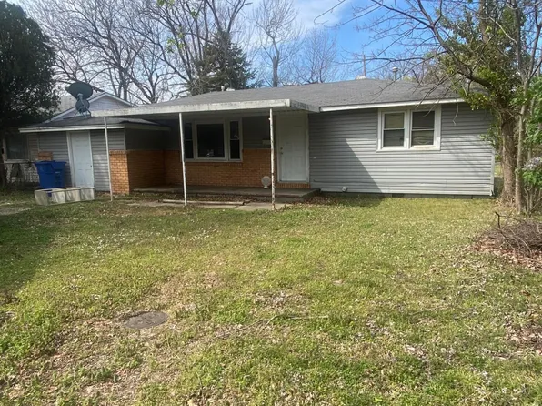 815 O St NW, Miami, OK 74354