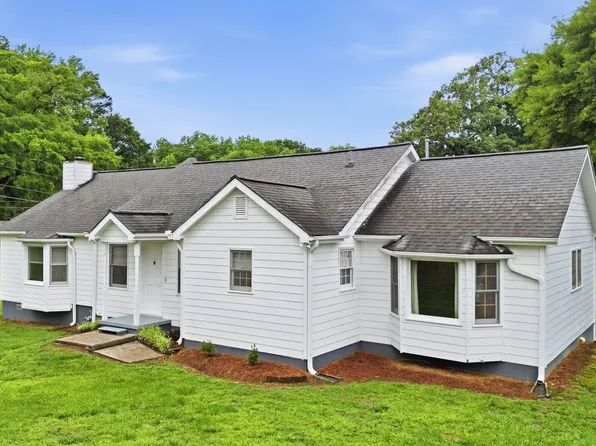 4269 E Cherokee Dr, Canton, GA 30115