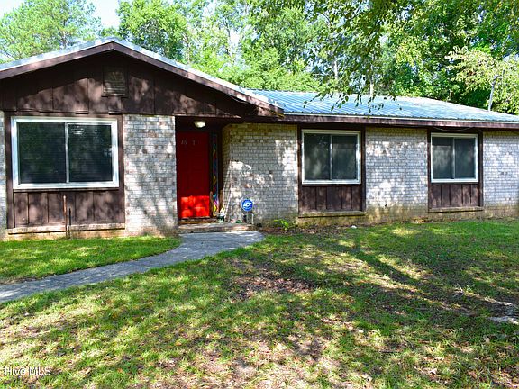 3rd image of 4011 Whispering Pines Road S