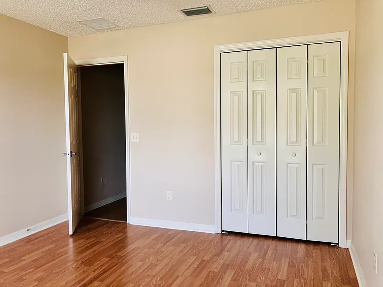 9540 SE 171st Argyll St — Photo 6