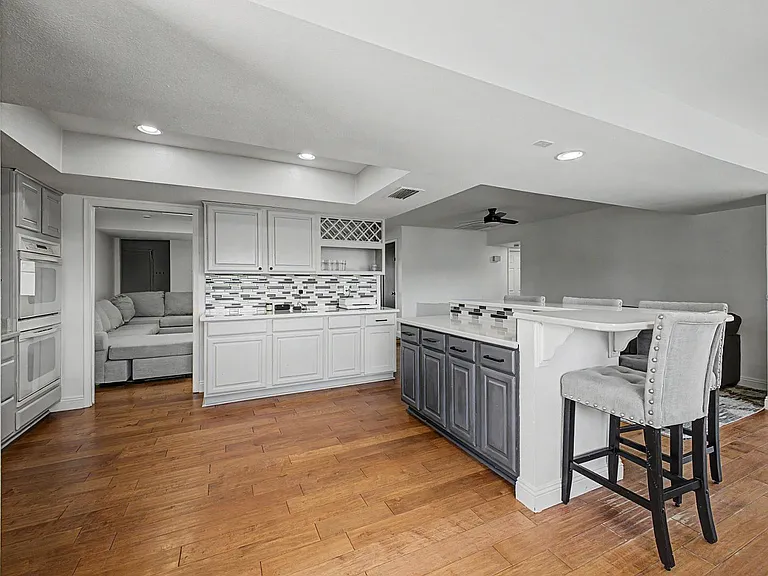 6315 E Delcoa Ave — Photo 17