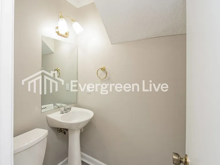 1029 Natchez Trl — Photo 13