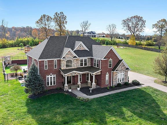 2nd image of 1022 Forrest Hill Dr