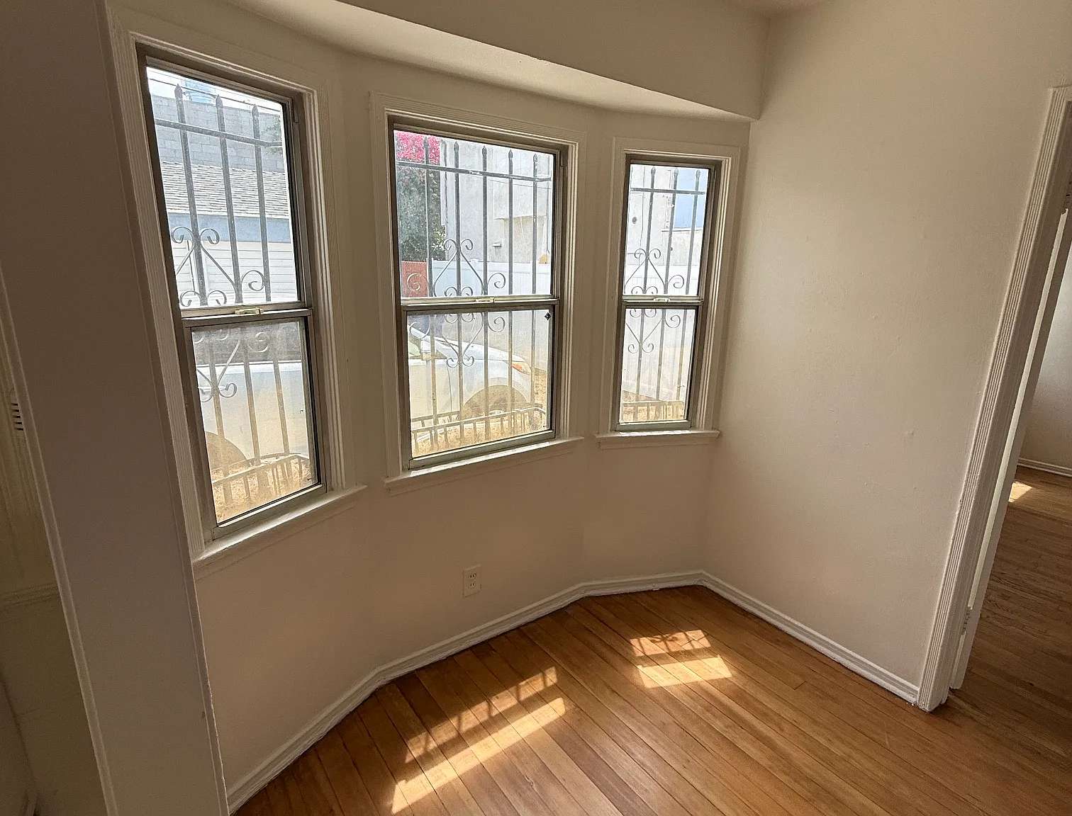 1 bed, 575 sqft, $2,195 — Photo 3