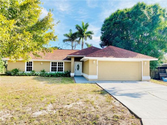 1664 Bates Cir Fort Myers Fl 33901 Zillow