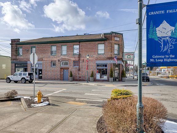 2nd image of 102 S Granite Ave #2