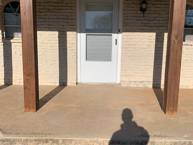 901 Arlington Dr — Photo 12