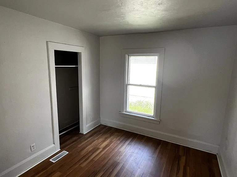114 S Horace Ave — Photo 5