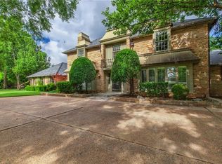 7303 Lancet Ln, Nichols Hills, OK 73120