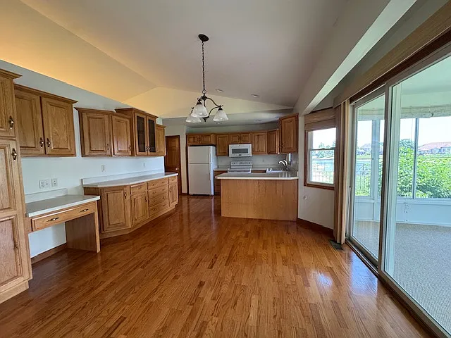 3902 Marryat Dr — Photo 28