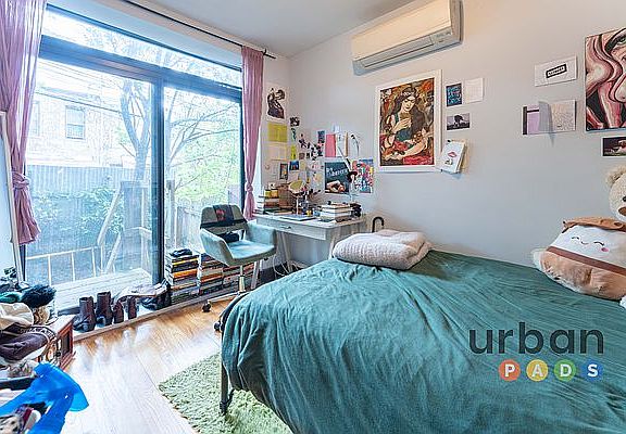 4th image of 289 Schaefer St #1C