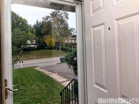 2nd image of 1680 Larpenteur Ave E