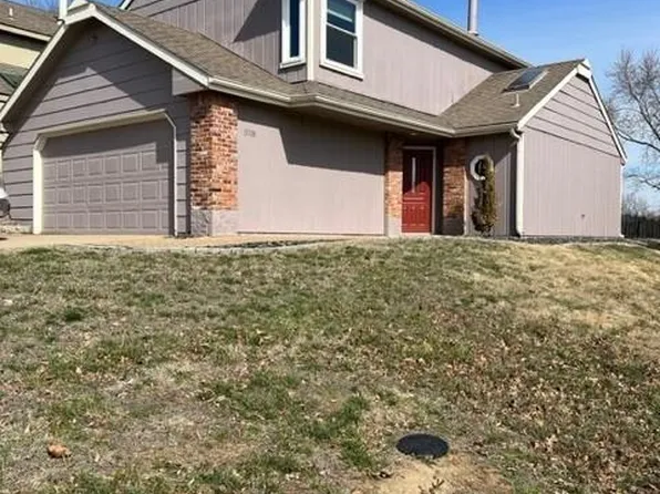 3708 Hartford Ave, Lawrence, KS 66047