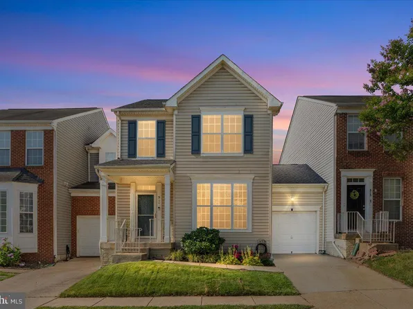 311 Ebaugh Dr SE, Leesburg, VA 20175