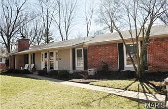1st image of 29 Steeple Hill Ln