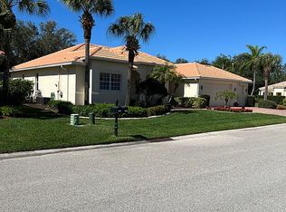 12146 Hidden Links Dr, Fort Myers, FL 33913