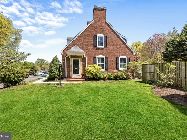 4686 34th St S, Arlington, VA 22206