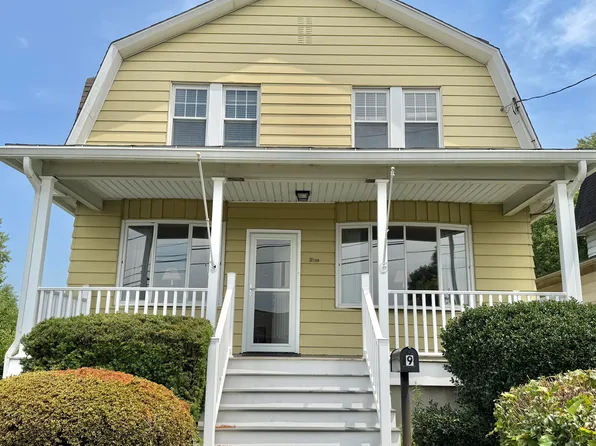 9 Price St, Plains, PA 18705