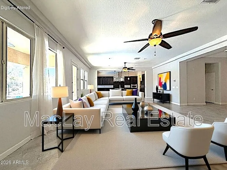 1142 E Bajor St — Photo 4