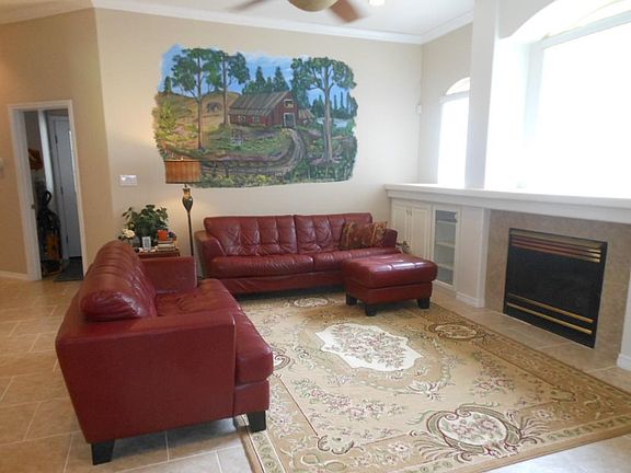 4th image of 1850 Shady Creek Dr