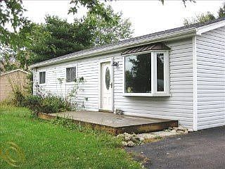 2nd image of 4384 Lancashire Ln