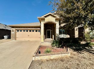 5205 Glen Meadow Dr, Arlington, TX 76001