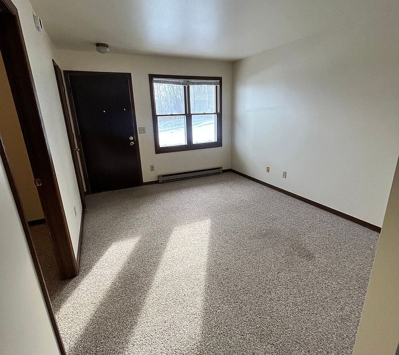 2nd image of 308 Cedar St #3
