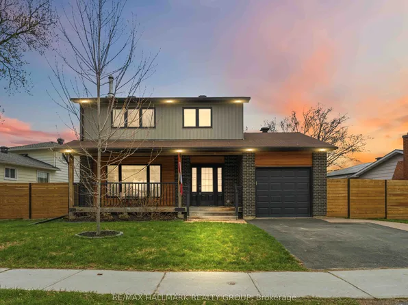 6321 Lumberman Way, Ottawa, ON K1C 1E1