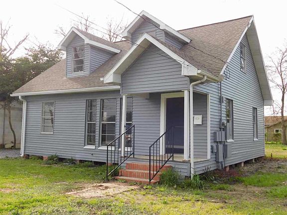 3rd image of 2138 10th St