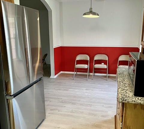 4th image of 1154 Darren Dr