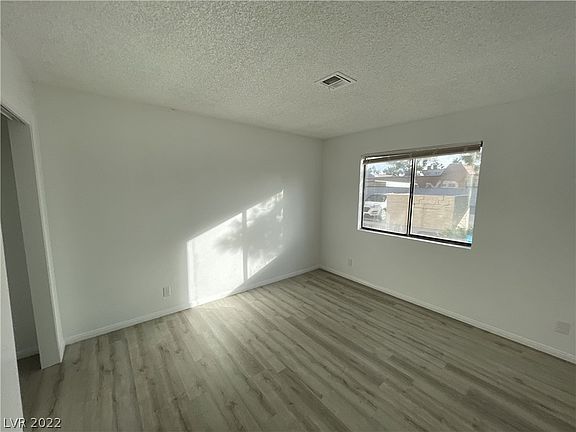 4th image of 1479 Tamareno Cir Unit 5