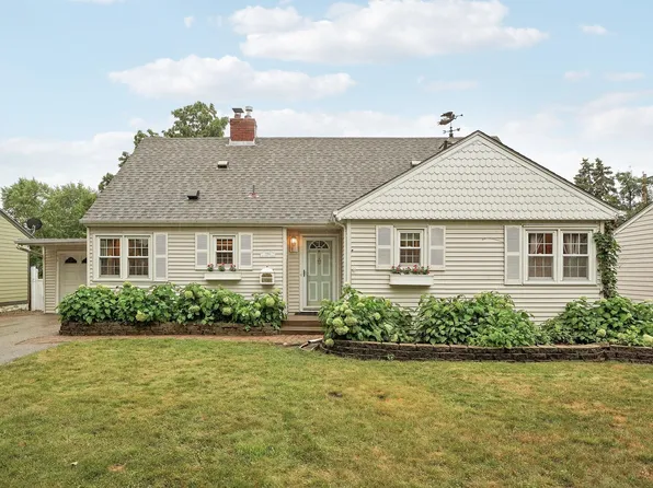 3982 Brunswick Ave S, Saint Louis Park, MN 55416