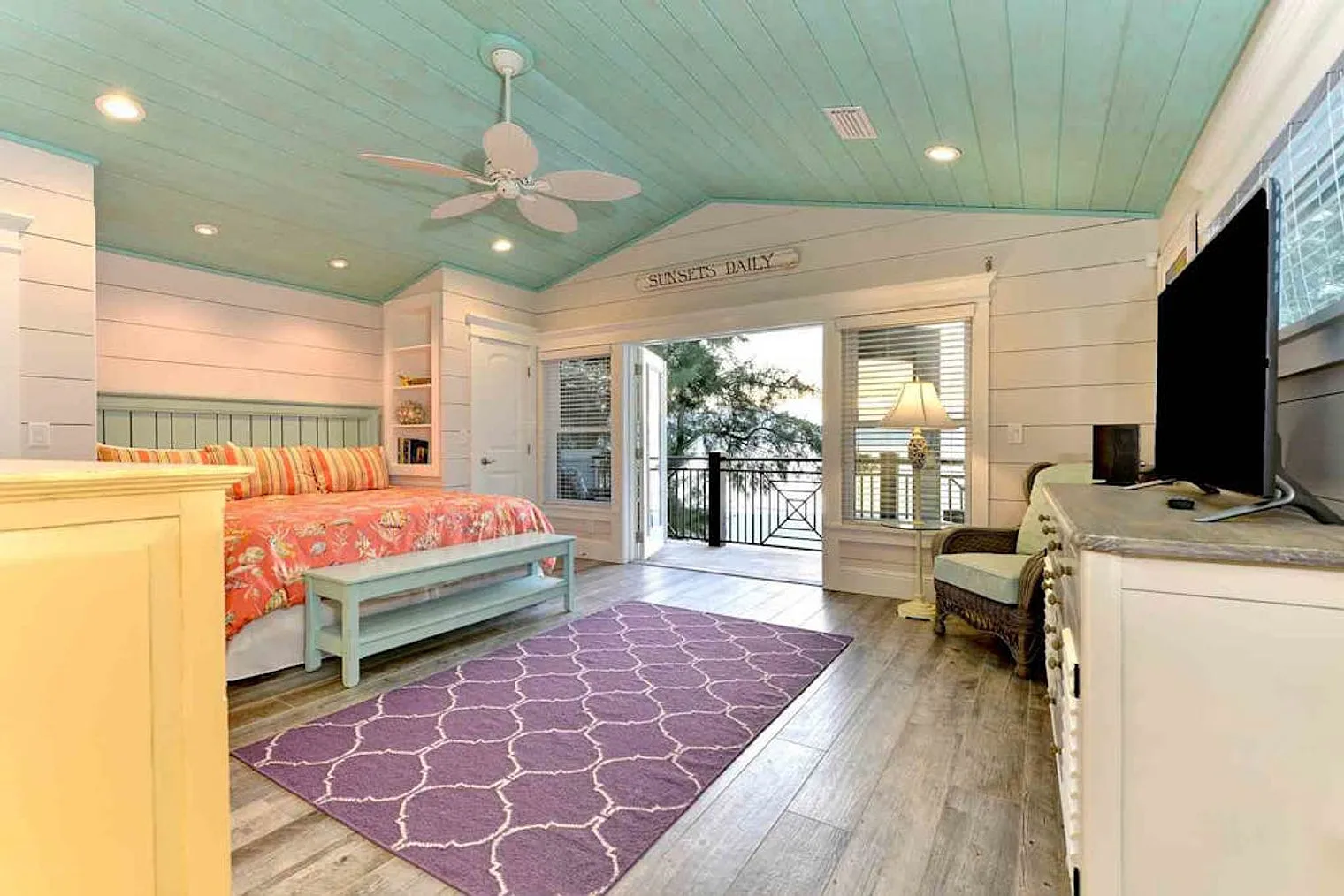 4 bed, 4.0 bath, 2292 sqft, $21,060 — Photo 4