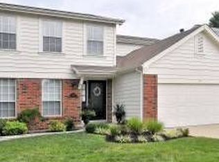 2551 Barrett Place Dr, Ballwin, MO 63021