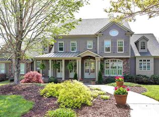 200 Oxford Mill Ct, Cary, NC 27518