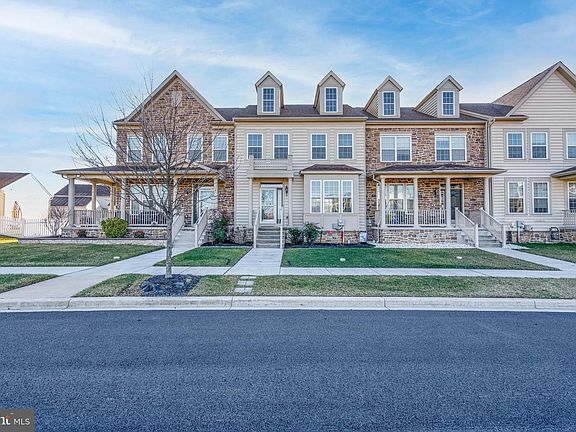 2nd image of 2804 Mondrian Ln