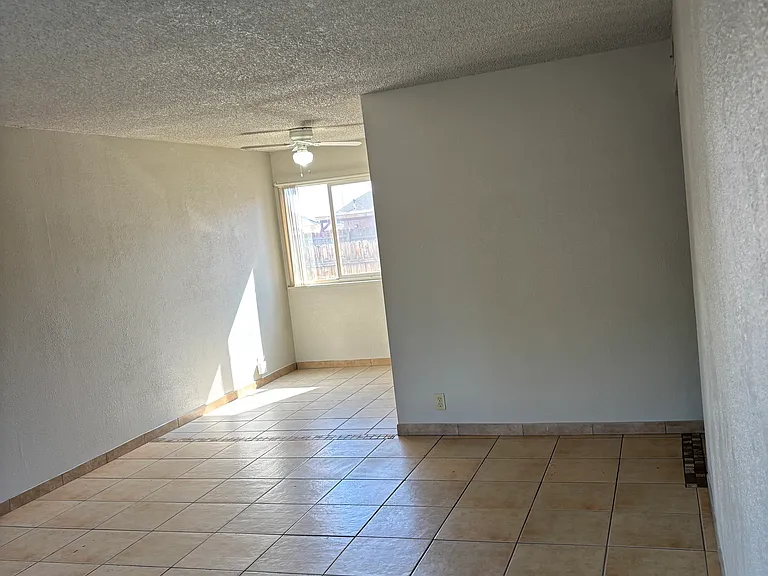 1004 N Jones Blvd #A — Photo 4