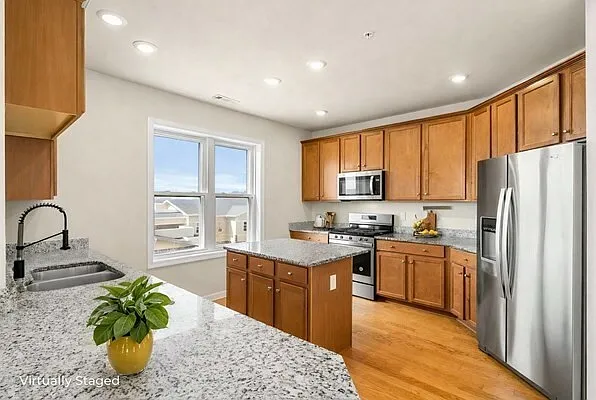 130 University Ave #1312 — Photo 3