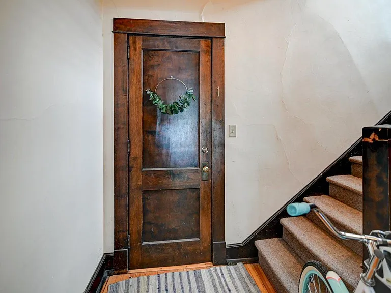 416 Castle Pl — Photo 23