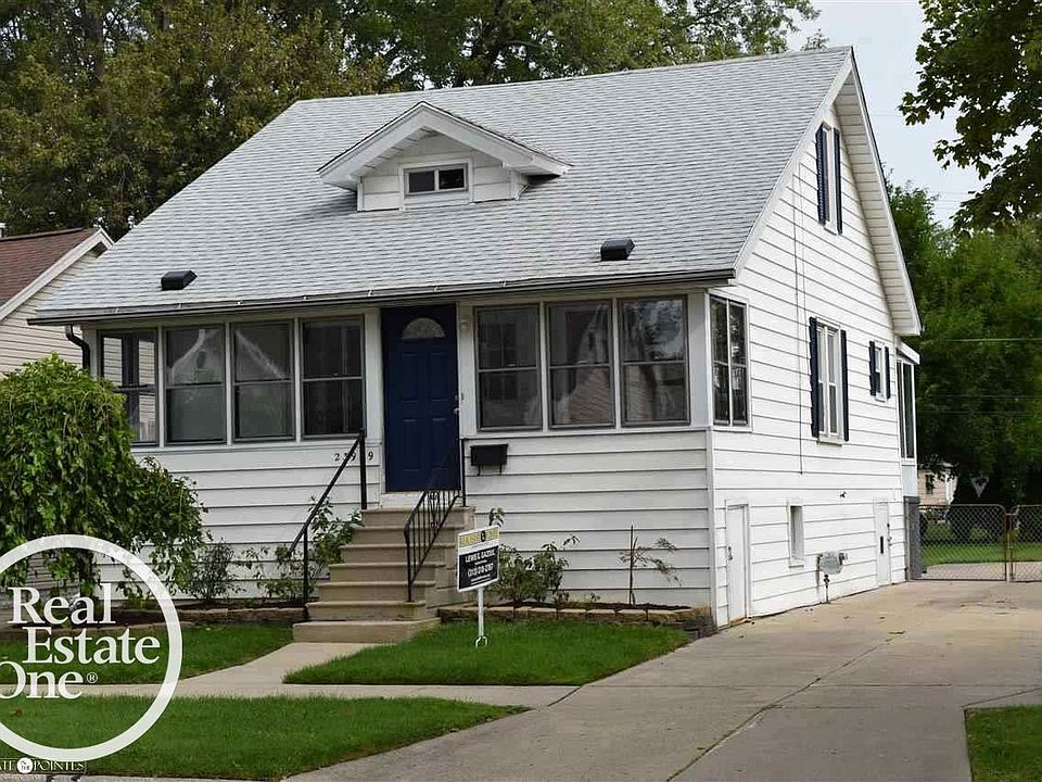 1st image of 23909 Elmira St