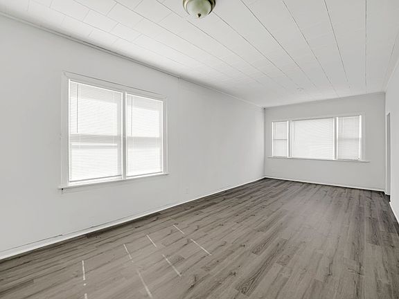 3rd image of 120 E Kensington Ave #2-F