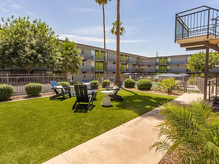 Outdoor Lounge