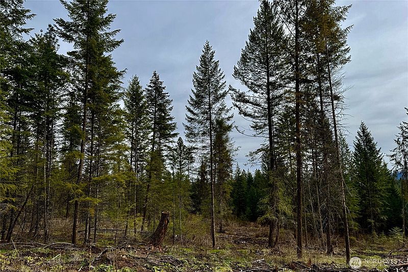 3rd image of 6200 Brisbois Road #D
